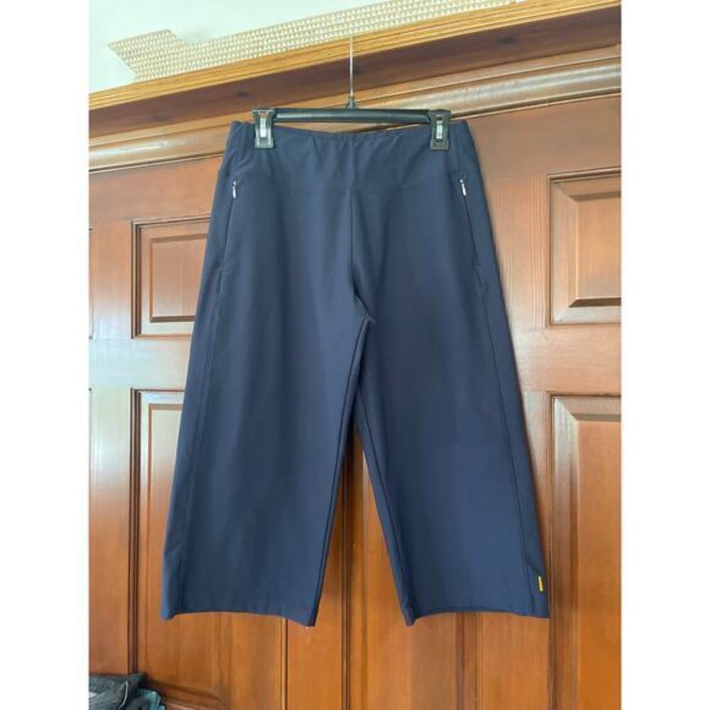 Lucy wide leg cropped leg pants Navy